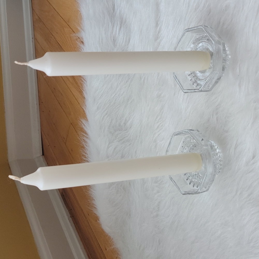 SET OF TWO Clear Crystal Like Glass Dinner Romantic Taper Candlestick Holders‎